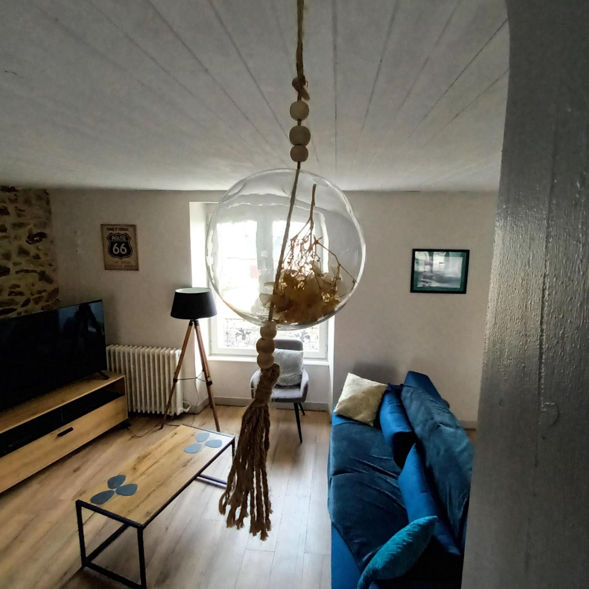 Le Miraillet, Gite Saint-Illide Zewnętrze zdjęcie